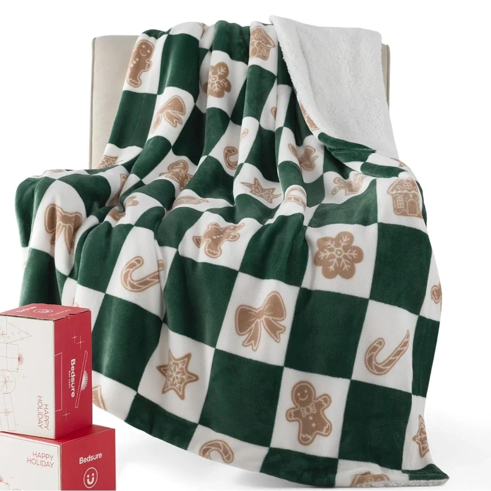 Festive Green and Tan Holiday Throw Blanket